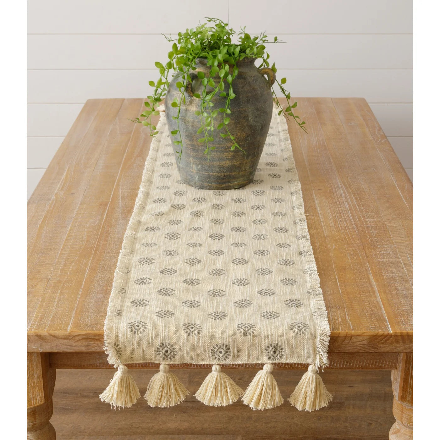 Medallion Table Runner, White and Black