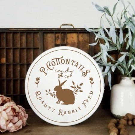 Peter Cottontails Quality Rabbit Feed Round Sign