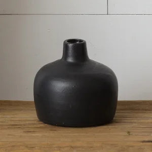 Black Matte Vase Large